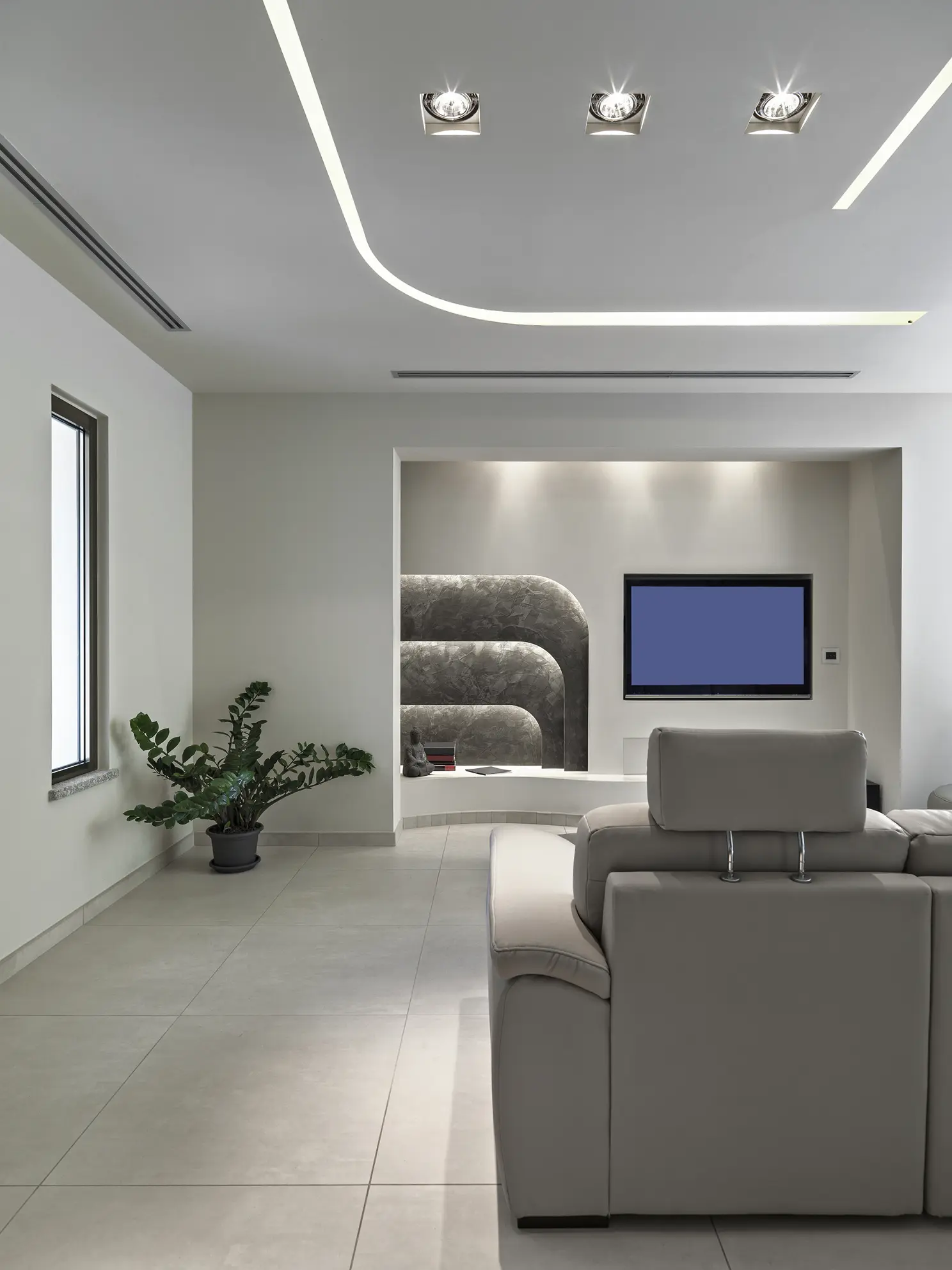 interni moderni in cartongesso con tagli di luce a led